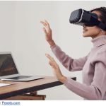 VR Synergies in Job Market Training