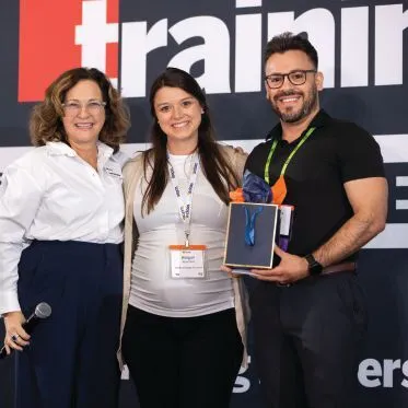 Abigail Reardon (NextEra Energy Resources) won AirPods from D2L. PHOTOGRAPHY BY @NOLAEVENTPHOTOGRAPHY